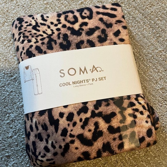NWT SOMA Cool Nights 2 Piece Set WITH POCKETS!!! - Picture 2 of 8